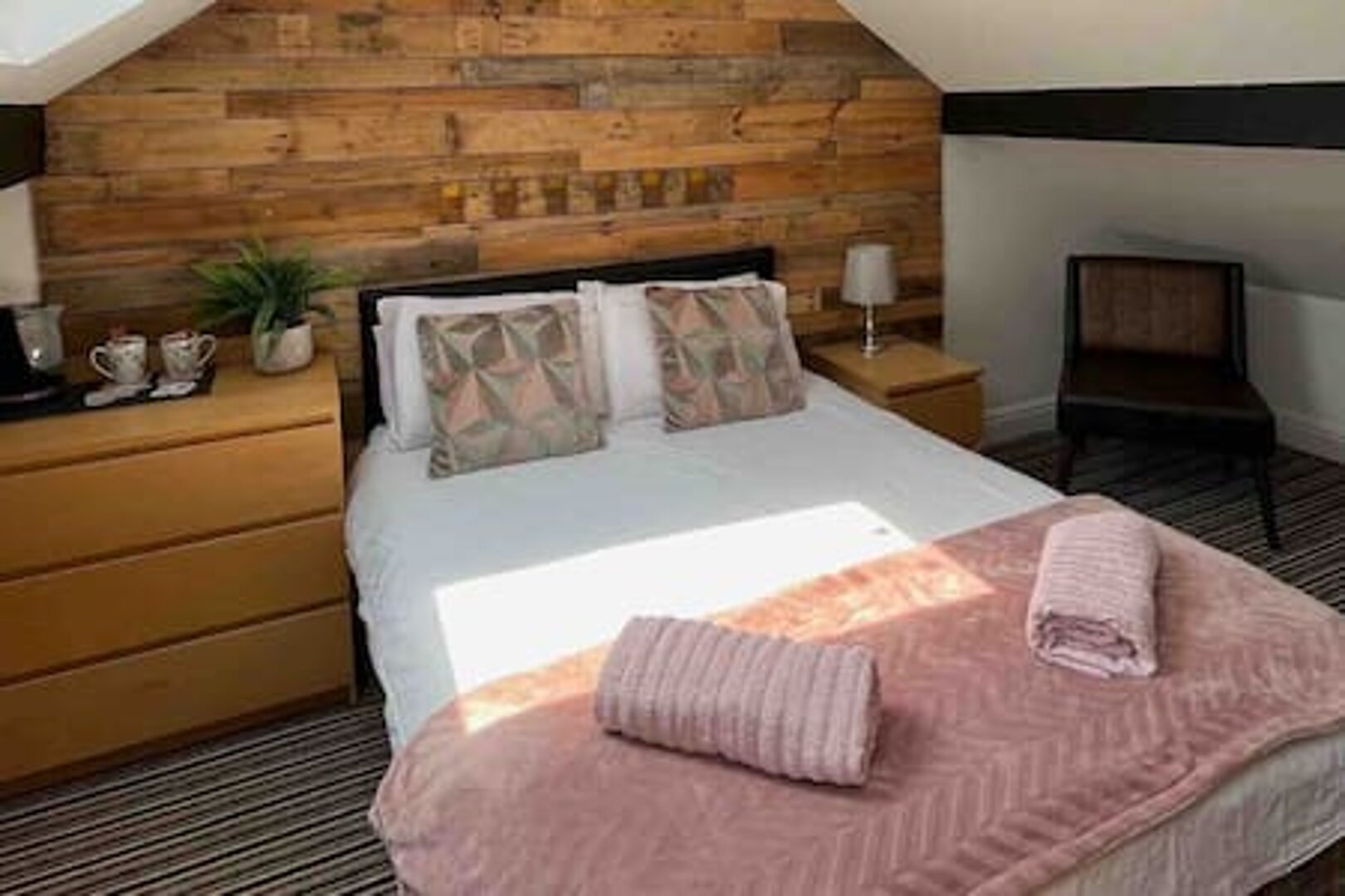106 No. 11 Brynmill - Sea front - 50in smart tv