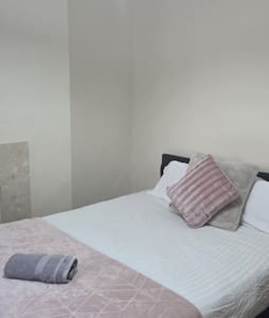 52-2 Windmill - Double room - Smart TV